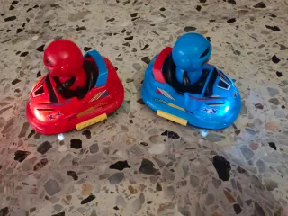 Auto-choques RC..infantil.