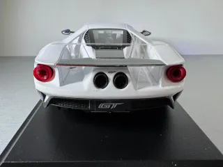 1:18 Ford GT Heritage Edition 2021