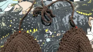 Top de crochet marrón