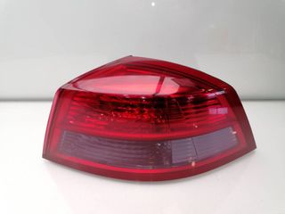 PILOTO TRASERO DERECHO RENAULT VEL SATIS (BJ0)