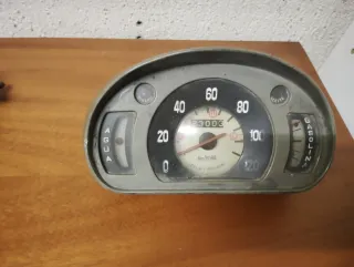 Velocímetro Seat 600