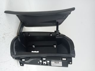 GUANTERA NISSAN NOTE