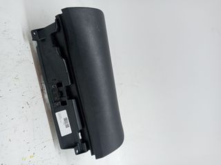 GUANTERA NISSAN NOTE