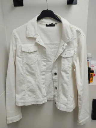 Chaqueta vaquera blanca Talla M