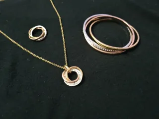 Set Joyas Buckley London bracelet trio y Cadena