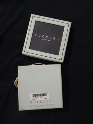 Set Joyas Buckley London bracelet trio y Cadena