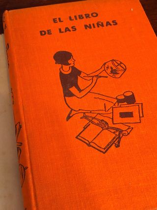 El libro de las niñas / Guia para las mujercitas