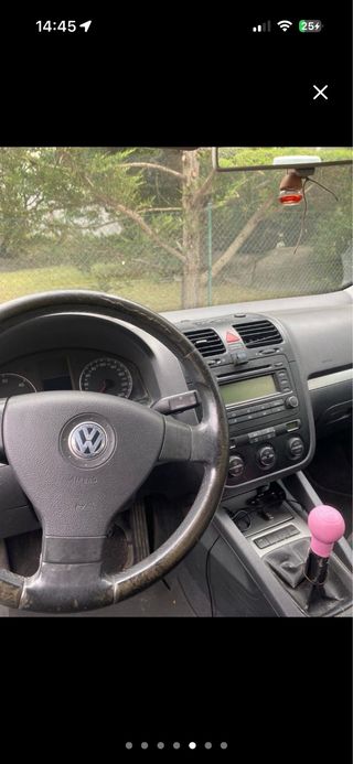 Volkswagen Golf 2004