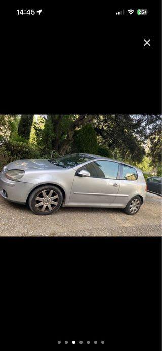 Volkswagen Golf 2004