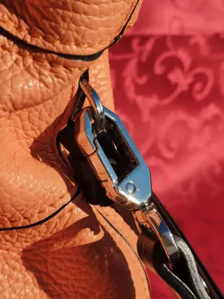 Borsa Rebelle Arancione  Vera Pelle Martellata