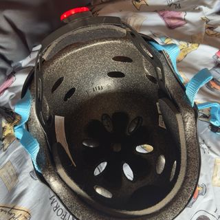 Casco EcoXtrem bici/patín con luz