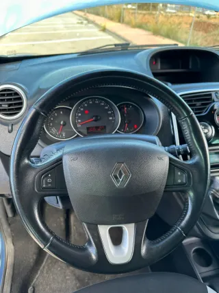 Renault Kangoo 2015