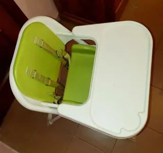 Trona Mamás&Papás verde y blanca