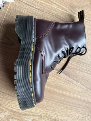 Botas Dr. Martens mujer marrones