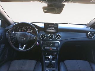 Mercedes GLA 180