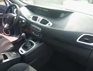 Renault Grand Scenic 2010