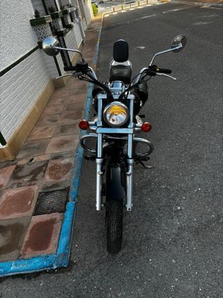 Suzuki 250cc Moto 2006
