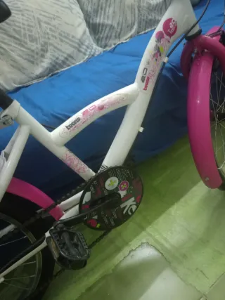 Bicicleta infantil 20 rosa y blanca