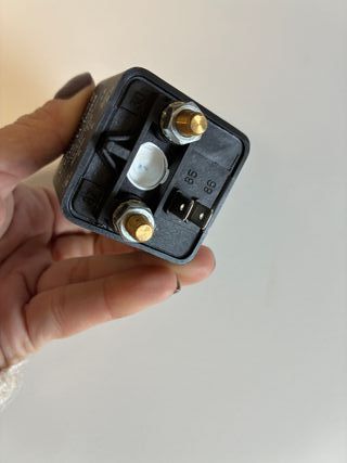 Combinador Baterías Victron Cyrix-Li-load