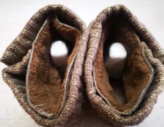 Botines marrones con detalles dorados talla 40