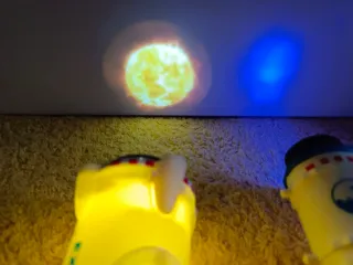 Cohete proyector Explorer 2 en 1