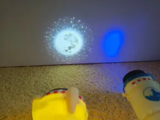 Cohete proyector Explorer 2 en 1