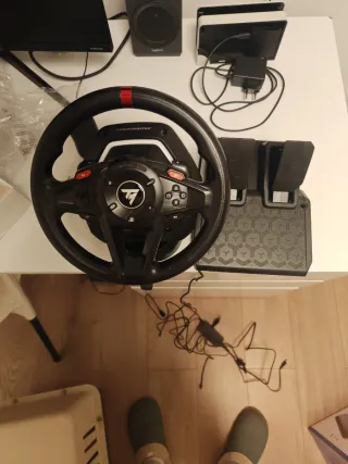 Volante Thrustmaster T128 PS5/PS4