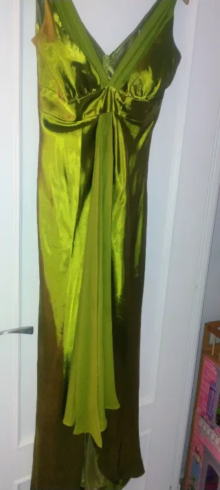 Vestido de fiesta verde