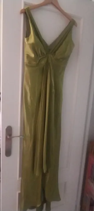 Vestido de fiesta verde