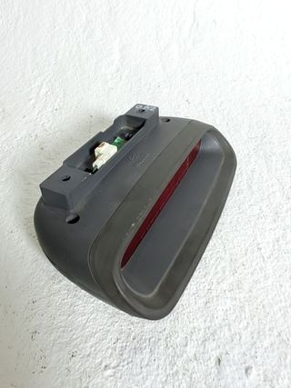 LUZ CENTRAL DE FRENO HYUNDAI SANTA FE (SM)