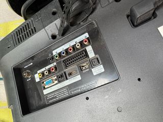 Televisor Samsung Negro con Mando