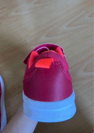 Zapatillas Adidas de Velcro Rosa