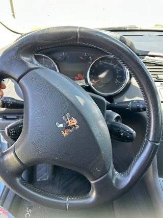 Peugeot 5008 1.6 HDI