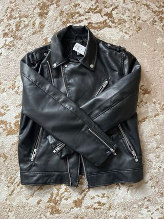 Giacca similpelle nera rock/biker zip