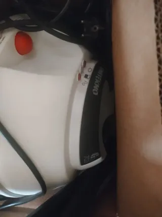 Vaporeta Eléctrica con Accesorios (Unitekno 703)