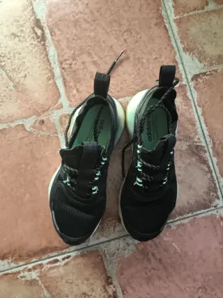 Zapatillas Adidas Running Negras y Turquesa