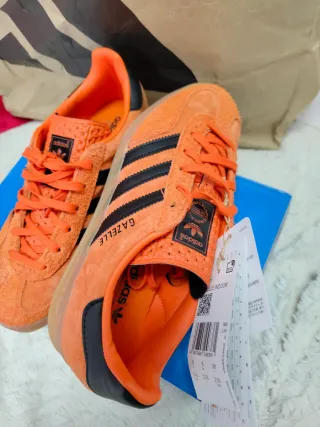 Adidas Gazelle JI3908 Naranja Talla 38