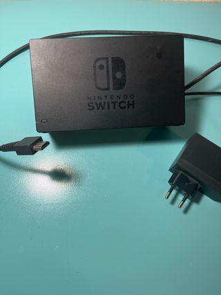 Nintendo Switch Morado y Naranja + Accesorios