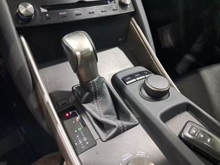 Lexus IS 2.5 300h Business