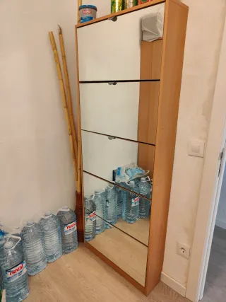 Zapatero con espejo madera y cristal