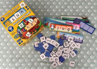 Juego Orchard Toys Match and Spell