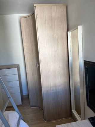 Armario  Sinfinia Litera  Mesa