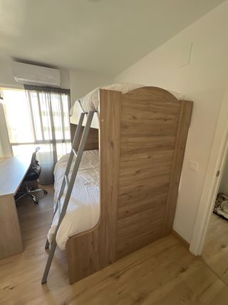 Armario  Sinfinia Litera  Mesa