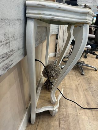 Mesa auxiliar madera y cristal