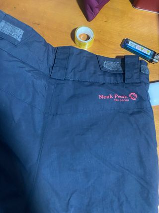 Pantalón esquí niño T8 (cremallera rota)