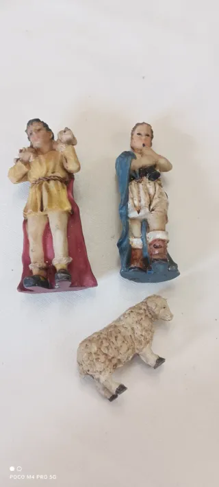 Lote Belén: 2 pastores y oveja