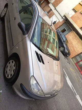 Peugeot 206 2001