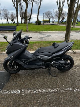 Yamaha T-Max 530