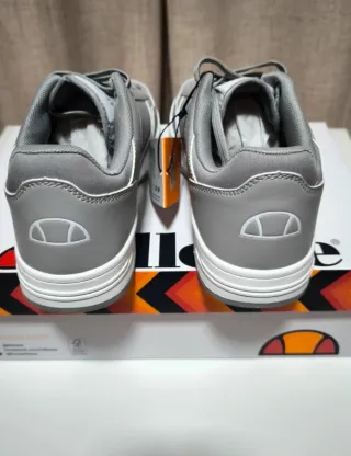 Zapatillas Ellesse Forza Grises