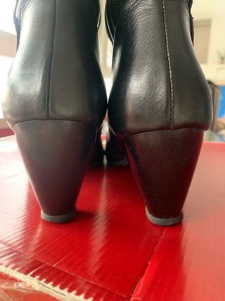 Botas altas de piel negras Tolino Talla 40